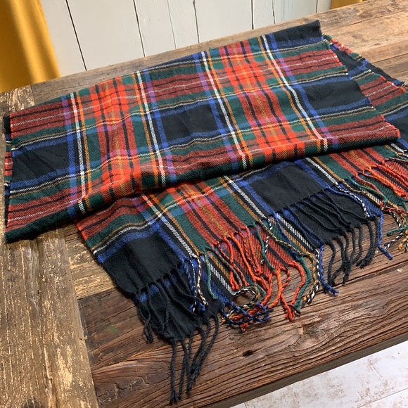 Oversized plaid scarf - Picture 3 of 3
